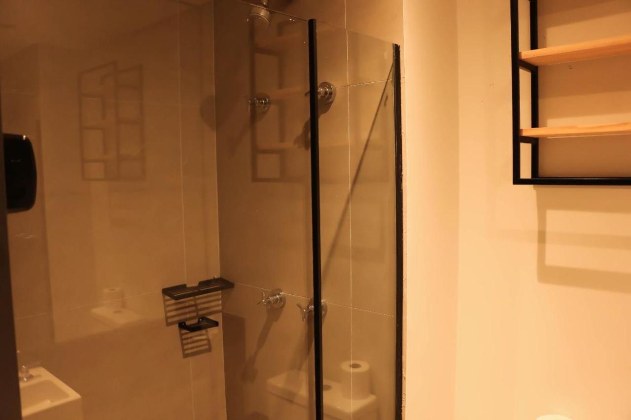 Apartamento 2307 - Infinity Pool Studio, Allianz Front, Fully Equipped & Modern ! *