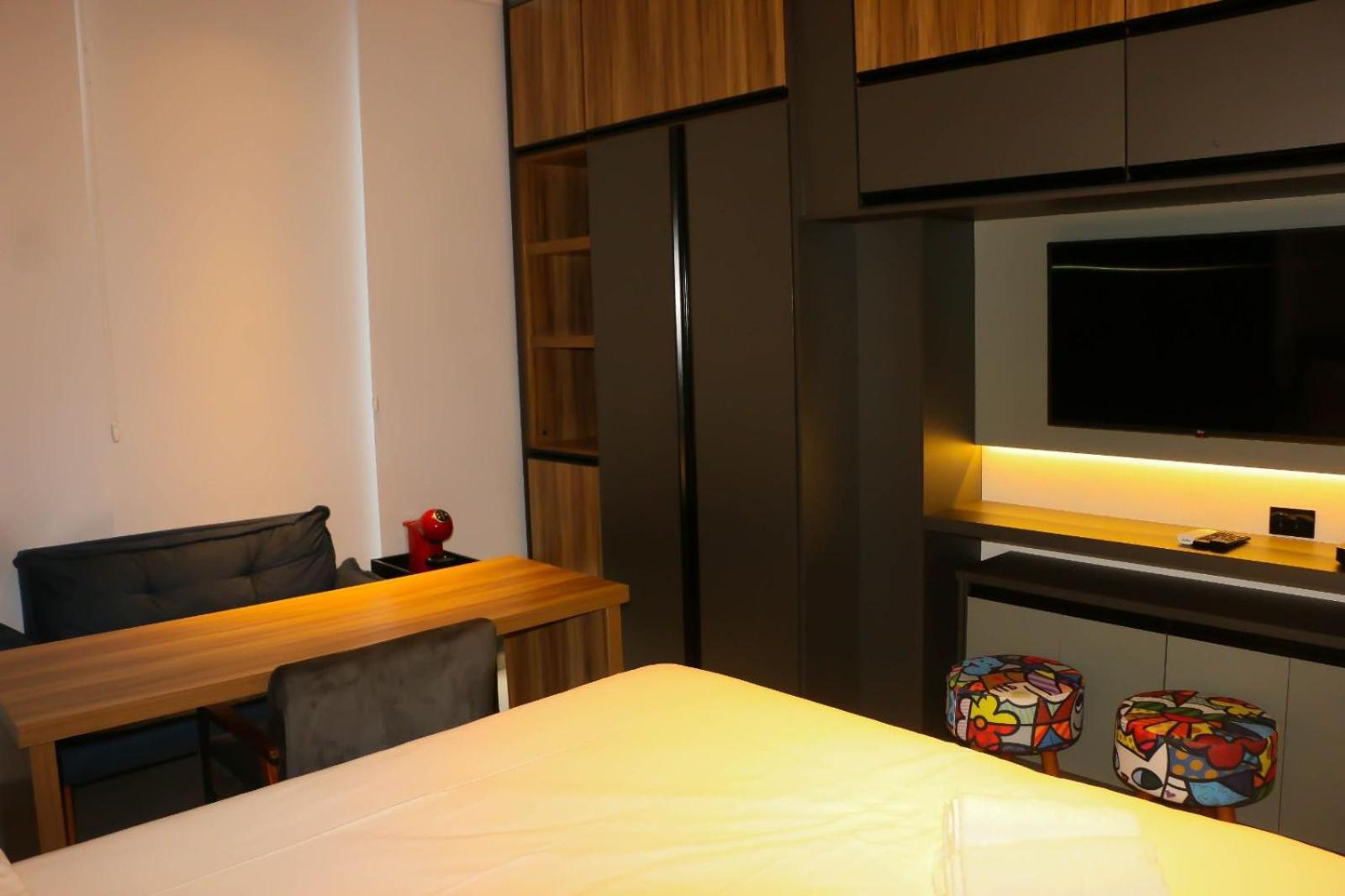 2307 - Infinity Pool Studio, Allianz Front, Fully Equipped & Modern ! Apartment *